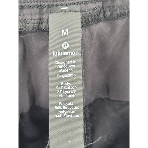 LuluLemon Black Cotton‎ Double Front Pocket Linerless Athletic Men's Shorts - Picture 4 of 15